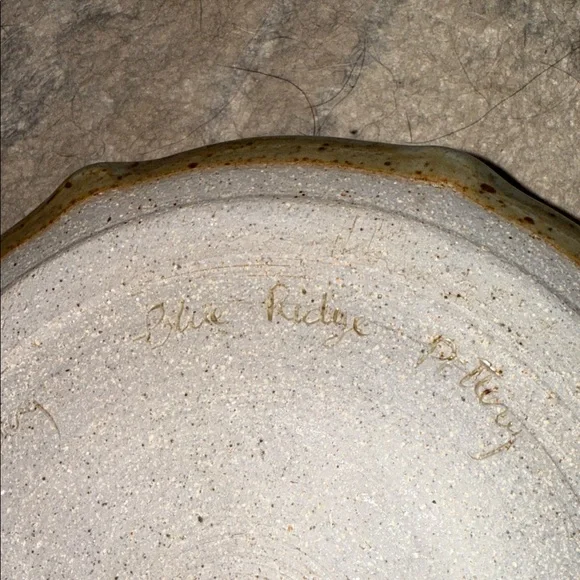 Signed Blue Ridge Pottery Virginia 2000 Handcrafted Ceramic Dip Plate - Picture 5 of 9